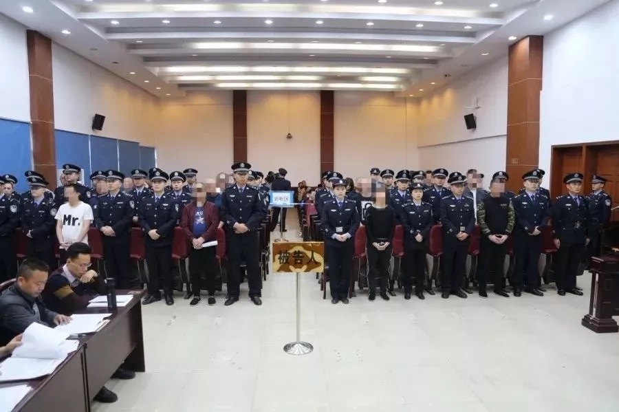 南充"涉黑第一案"开审!20人受审涉"七宗罪"