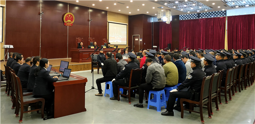 绵阳:杨顺昌等38人涉黑案一审结束