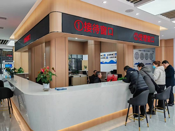 21111329oibb.jpg
