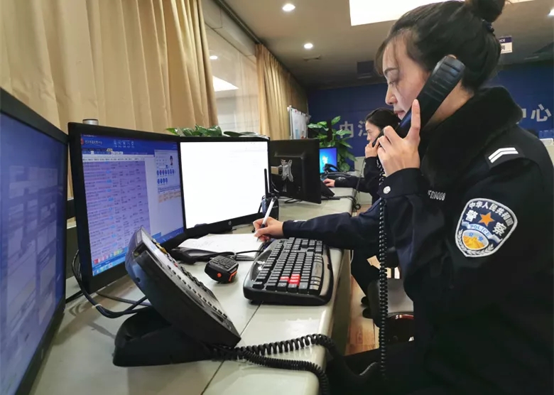 《110接处警工作规则》规定,110报警服务台受理对公安机关及其人民