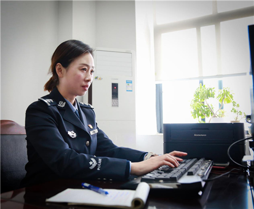 陈静雯:不败岁月,心中自有芳华