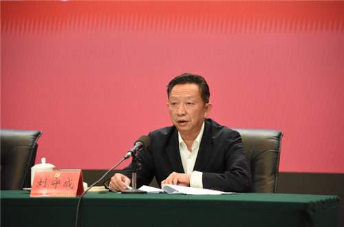 成都召开政法队伍教育整顿警示教育暨专题廉政报告会