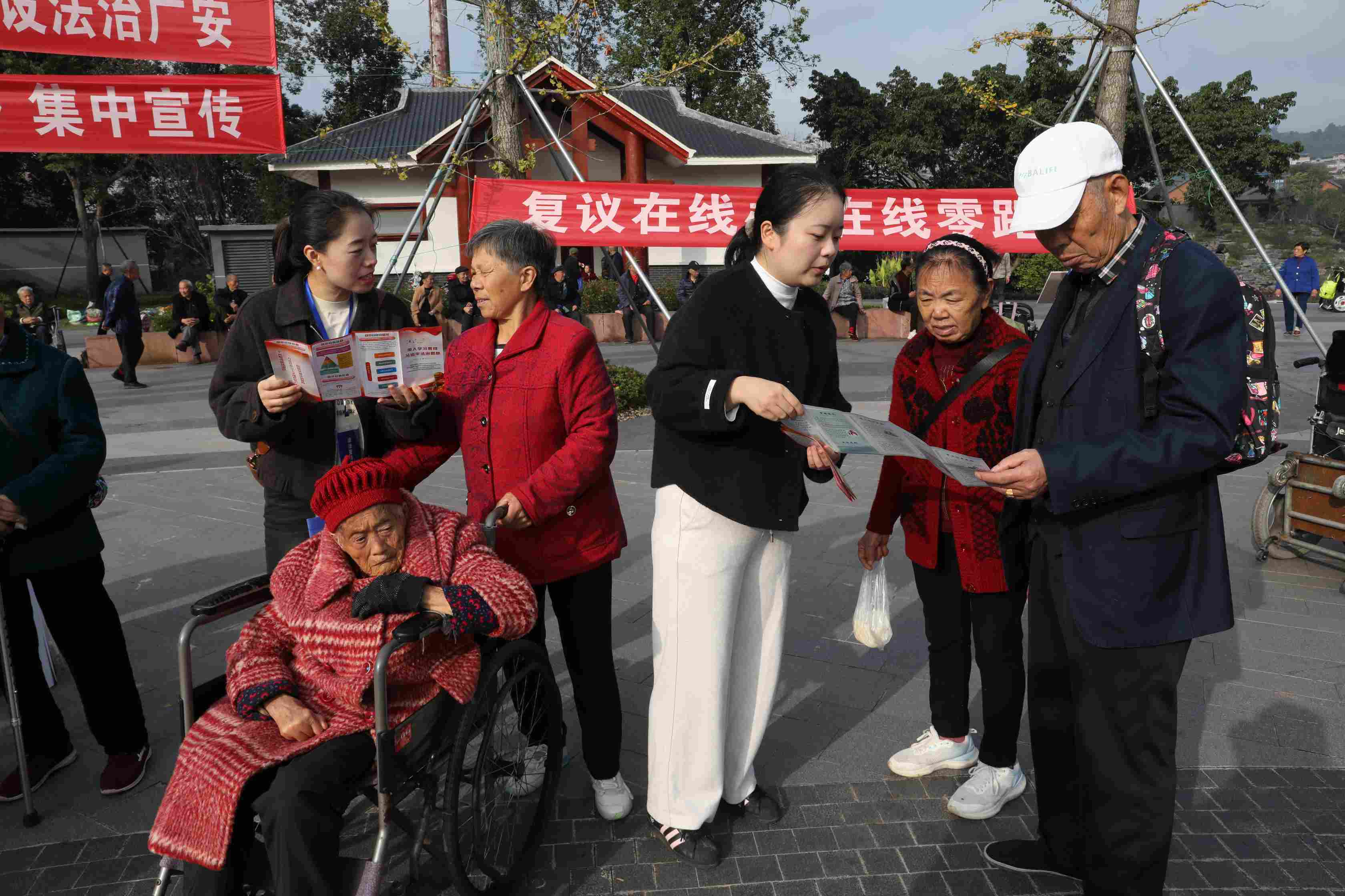 图片1(1).jpg 图片1(1).jpg