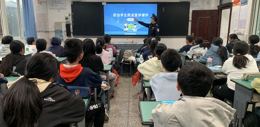 图片2.jpg 图片2.jpg