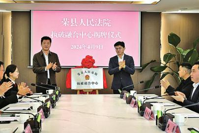 m_cd2910502754be65496938b30ab76c6e.jpg m_cd2910502754be65496938b30ab76c6e.jpg