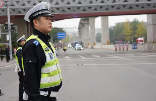 微信图片_2025-11-18_105338_334.png 微信图片_2025-11-18_105338_334.png