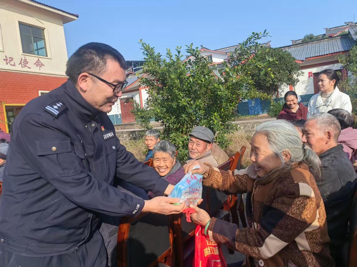 图片5.jpg 图片5.jpg