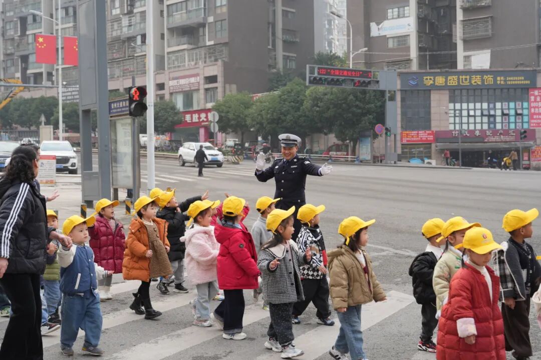 图片5.jpg 图片5.jpg