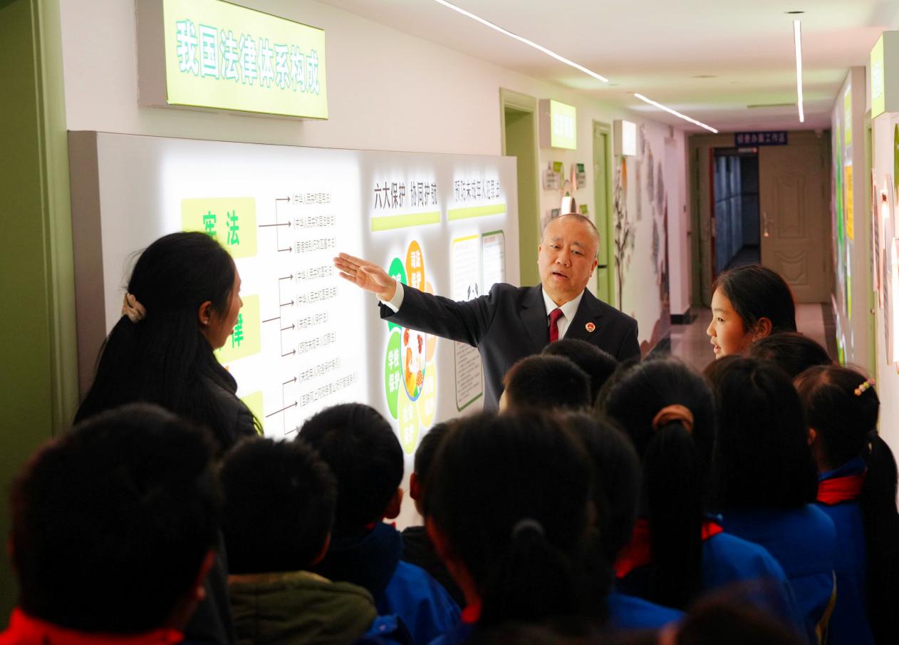 图片3.jpg 图片3.jpg