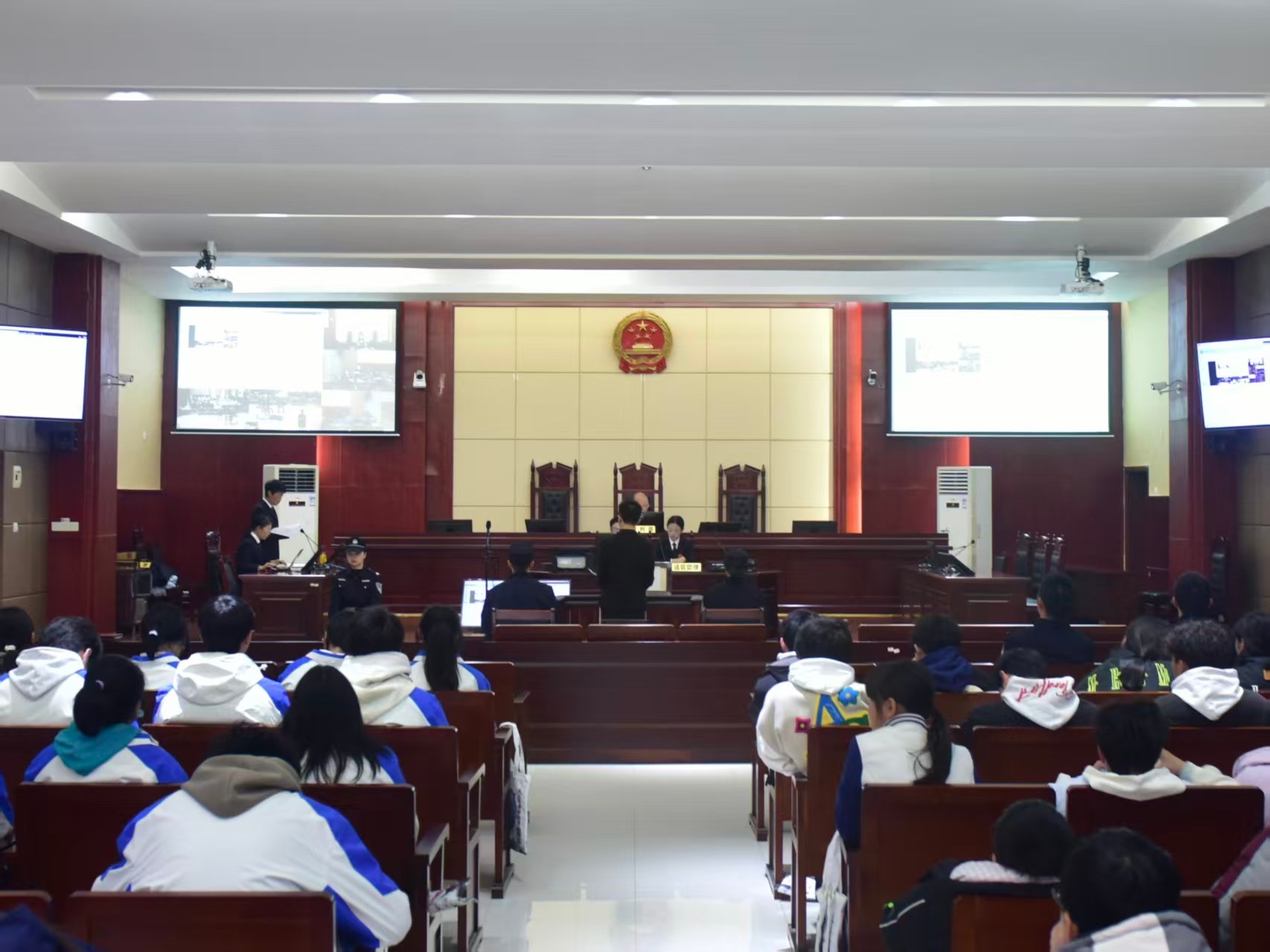 图片2(1).jpg 图片2(1).jpg