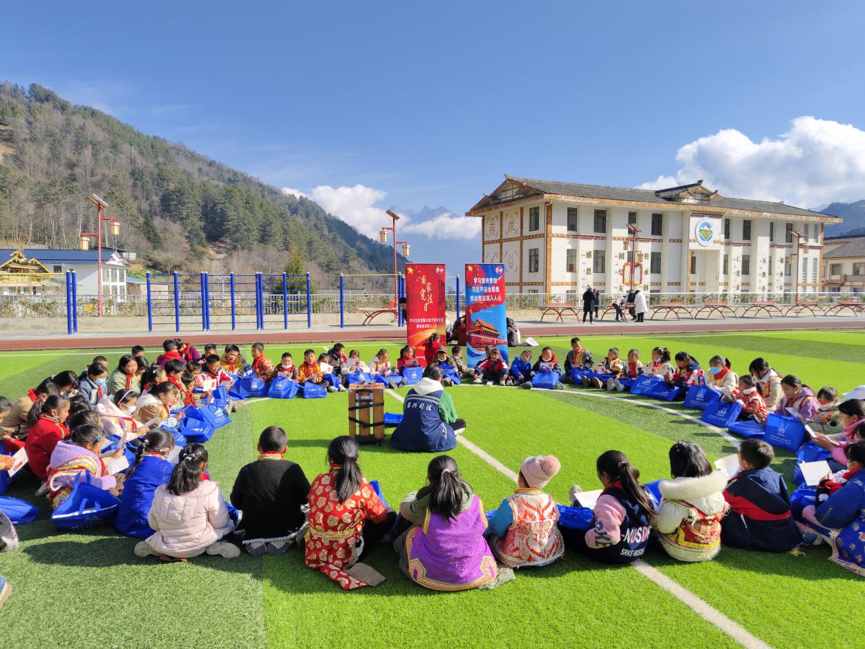 图片4.jpg 图片4.jpg